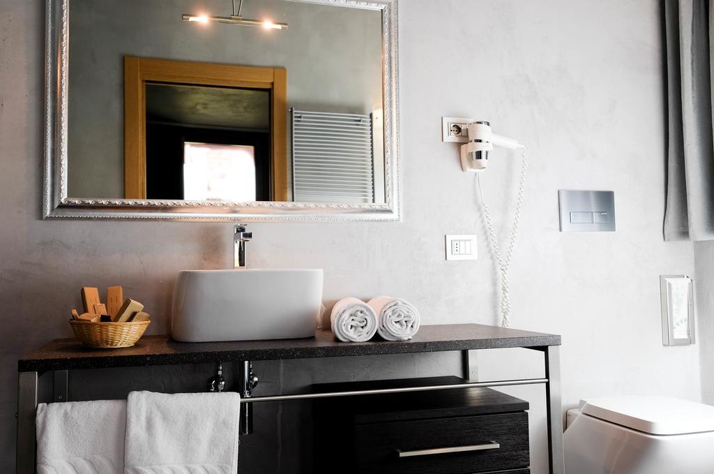 Bed and Breakfast Sweet Life Пескьера-дель-Гарда Экстерьер фото