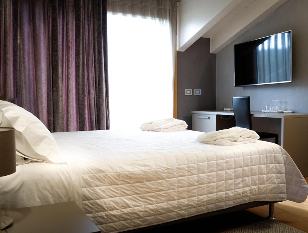 Bed and Breakfast Sweet Life Пескьера-дель-Гарда Экстерьер фото