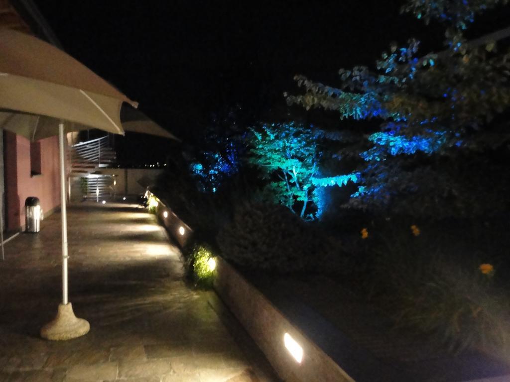 Bed and Breakfast Sweet Life Пескьера-дель-Гарда Экстерьер фото